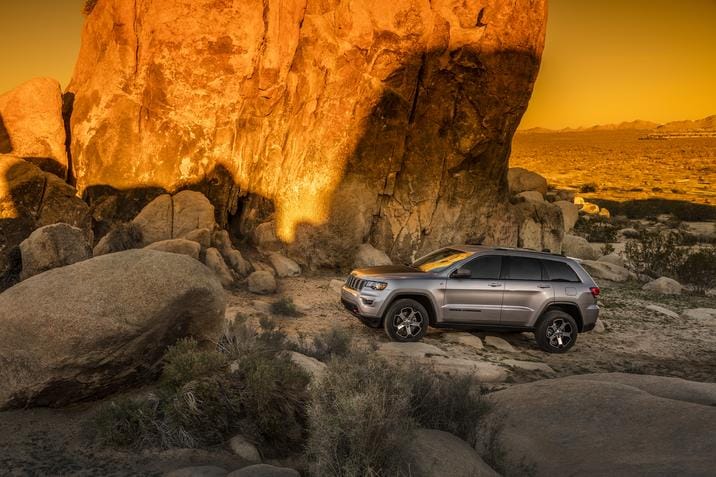 2017 Jeep Grand Cherokee Trailhawk Side Exterior 2017 Jeep Grand Cherokee Trailhawk Side Exterior