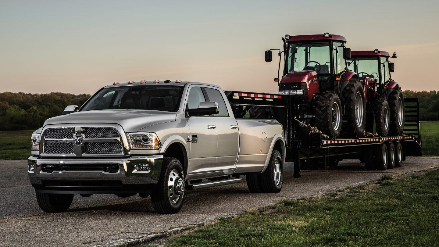 2017 Ram 3500 Heavy Duty Silver Exterior 2017 Ram 3500 Heavy Duty Silver Exterior
