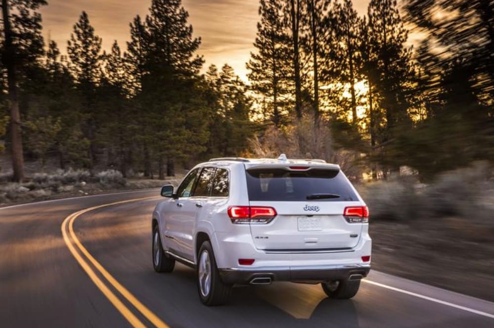 2019 Jeep Grand Cherokee Rear White Exterior 2019 Jeep Grand Cherokee Rear White Exterior