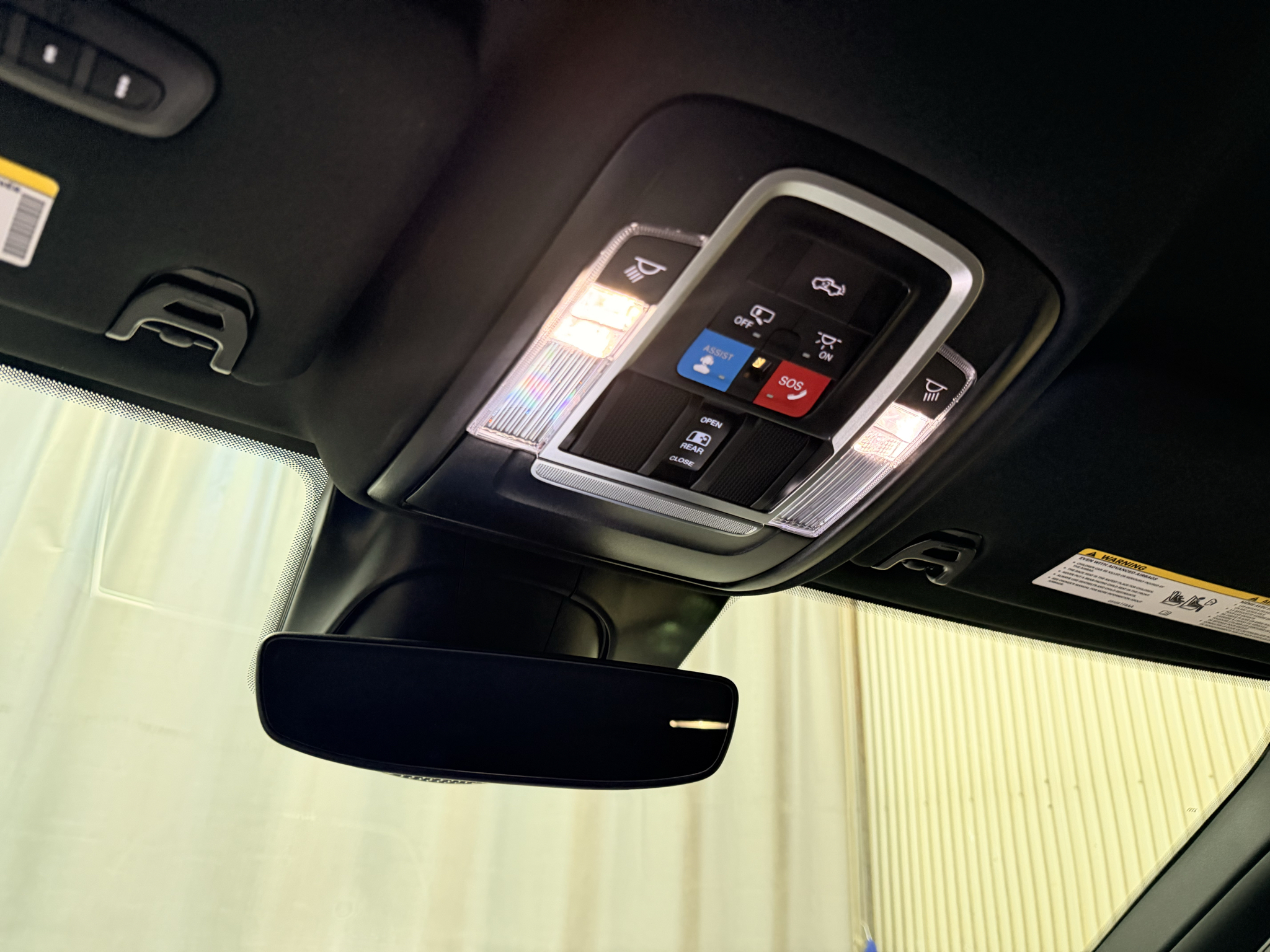 2026 RAM 3500 Laramie - Photo 12