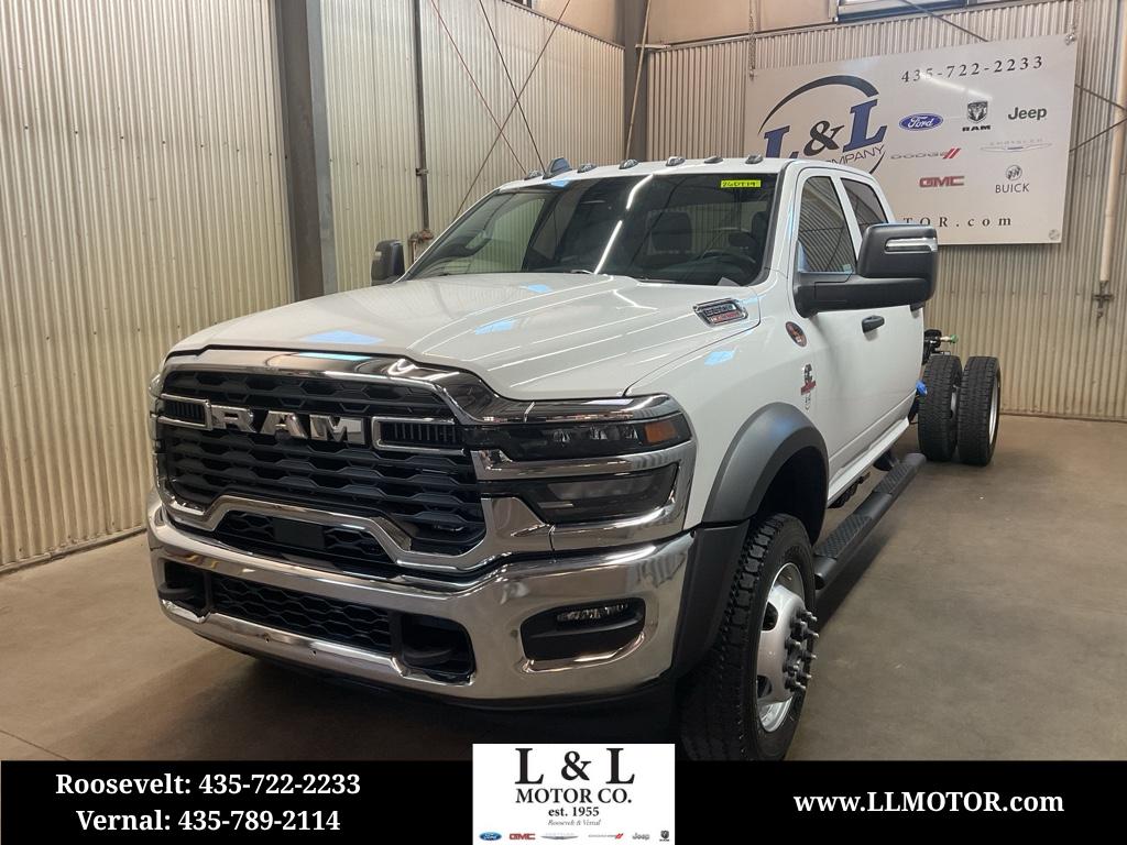 2026 RAM 5500 Big Horn 4X4 Crew Cab DRW 197" WB's photo