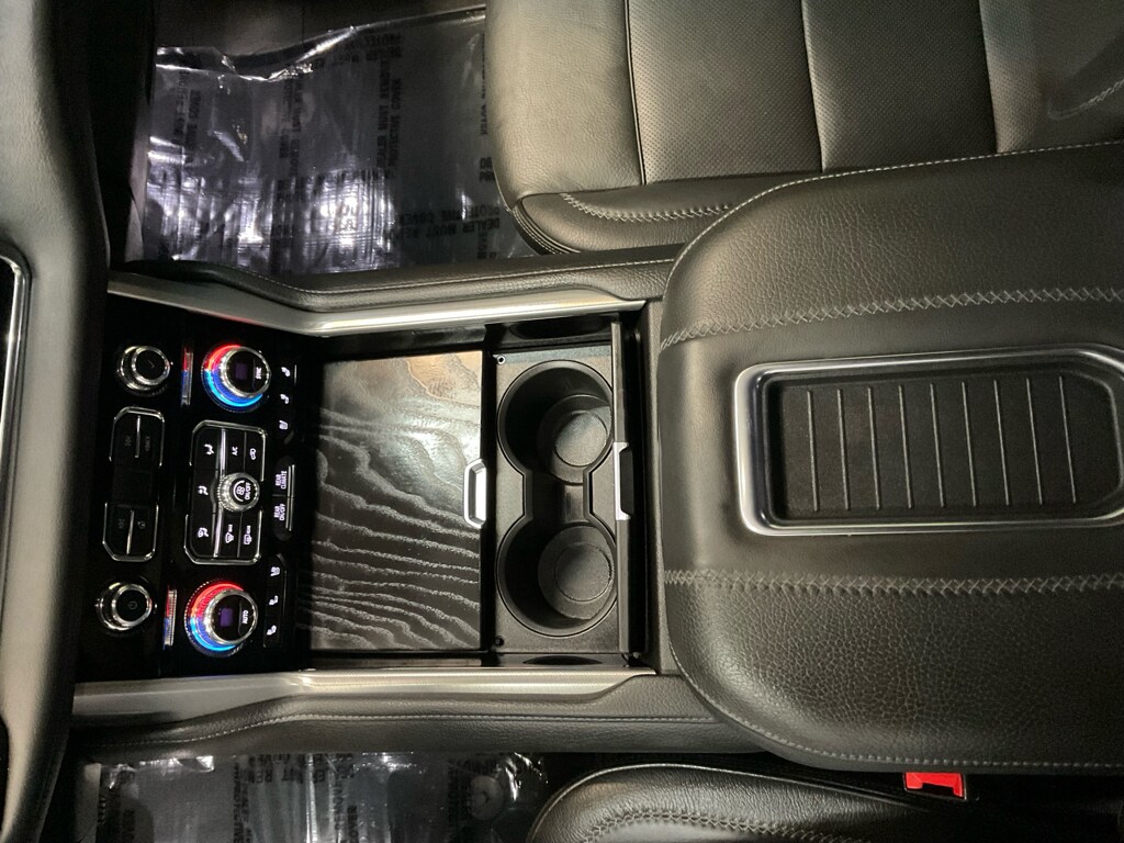 2021 GMC Yukon Denali - Photo 11