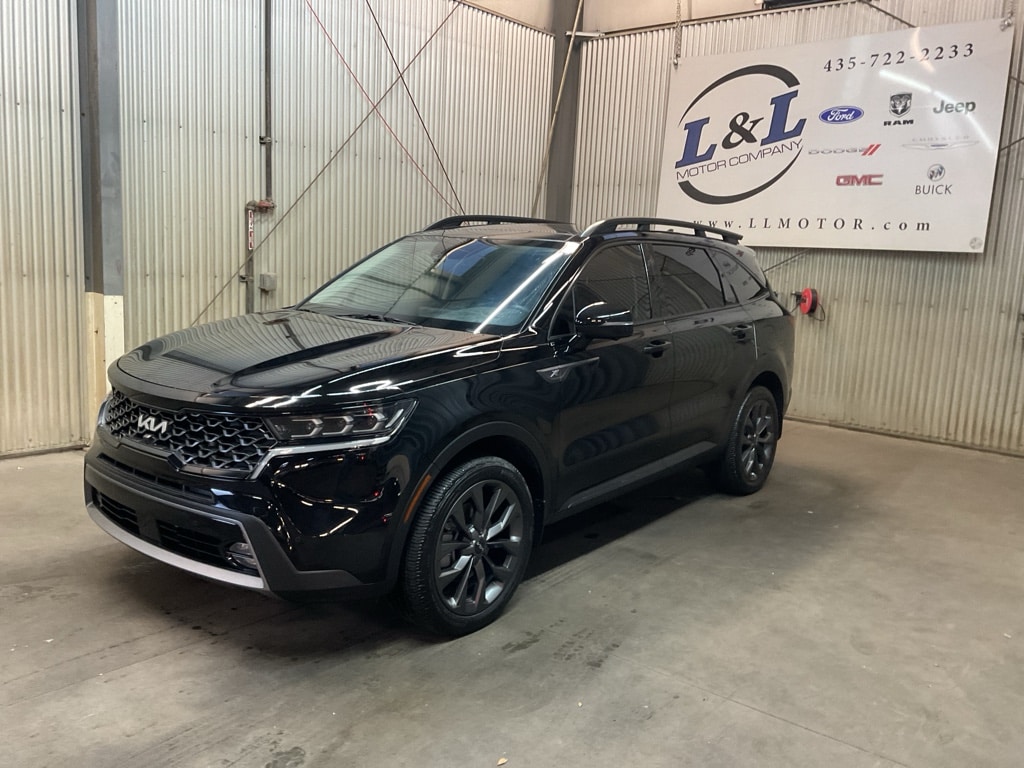 2022 Kia Sorento X-Line SX Prestige's photo