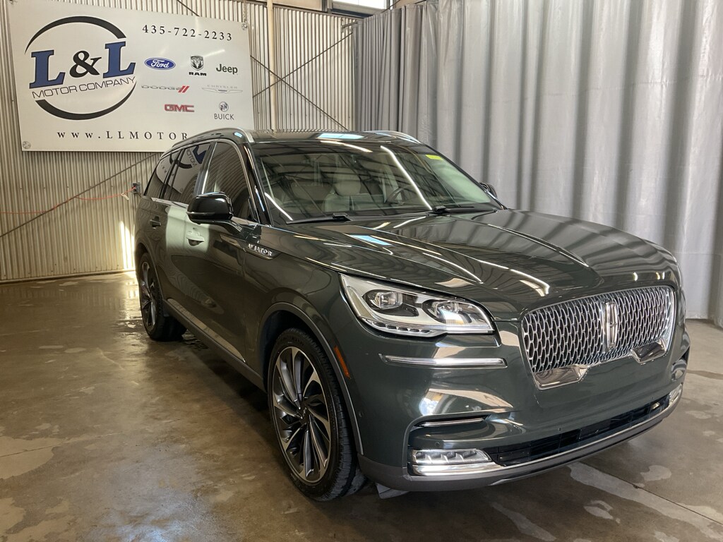 2022 Lincoln Aviator Reserve photo 3