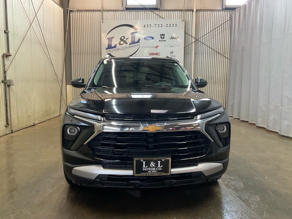 Used 2025 Chevrolet Trailblazer LT SUV