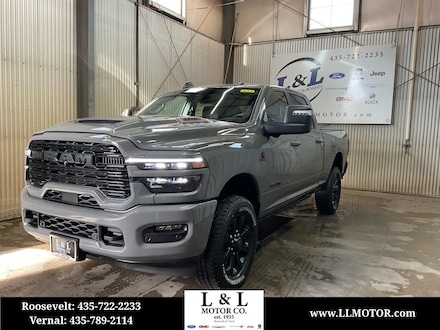 2026 Ram 3500 LARAMIE CREW CAB 4X4 6'4 BOX Pickup
