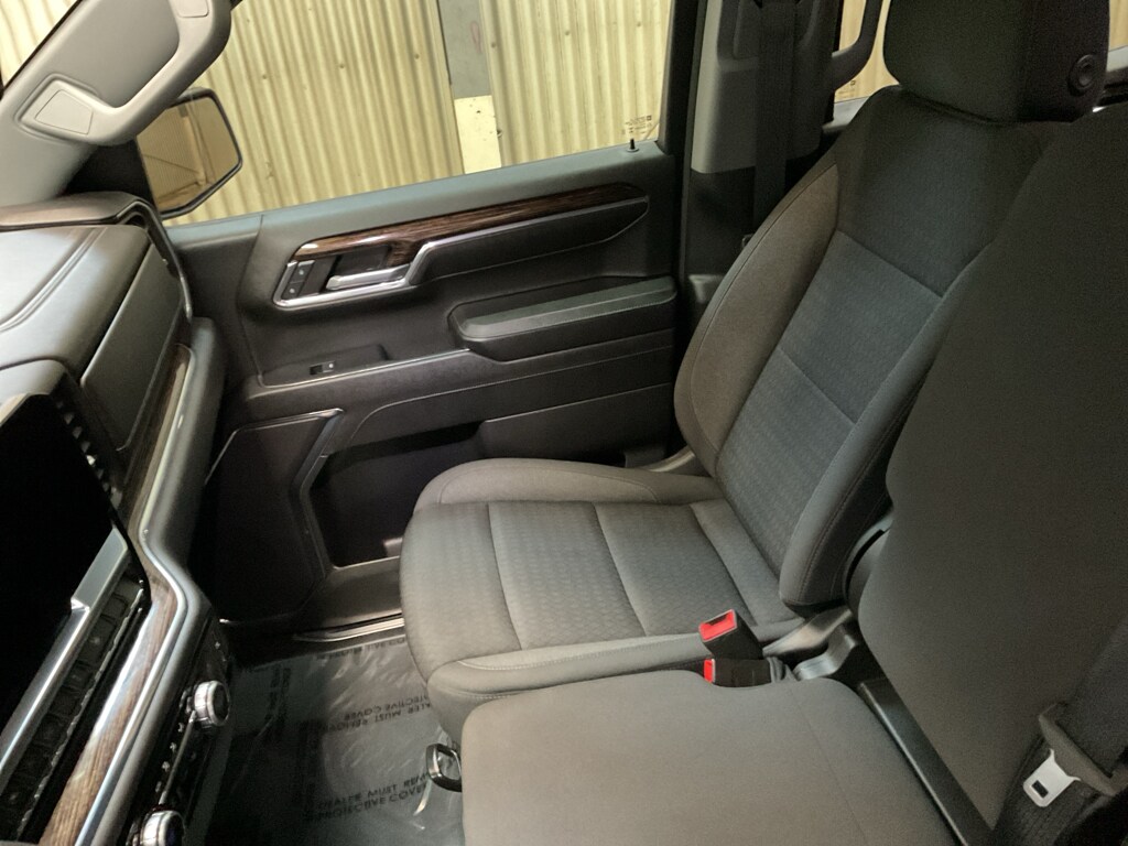 2024 GMC Sierra 1500 Elevation - Photo 12