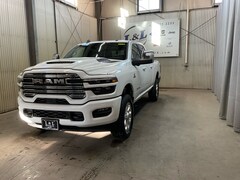 2026 Ram 3500 LARAMIE CREW CAB 4X4 6'4 BOX Pickup