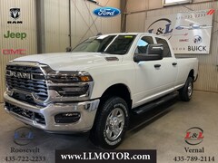 2026 Ram 2500 TRADESMAN CREW CAB 4X4 8' BOX Pickup