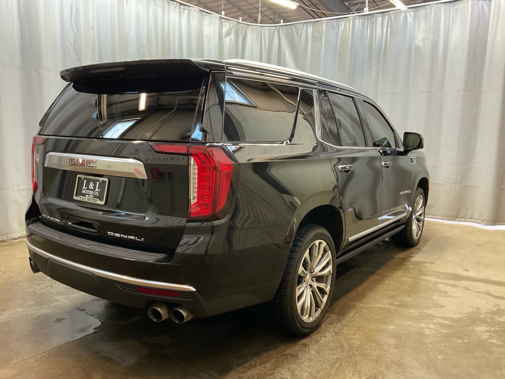 2021 GMC Yukon Denali - Photo 4