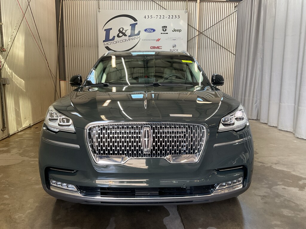 2022 Lincoln Aviator Reserve photo 2