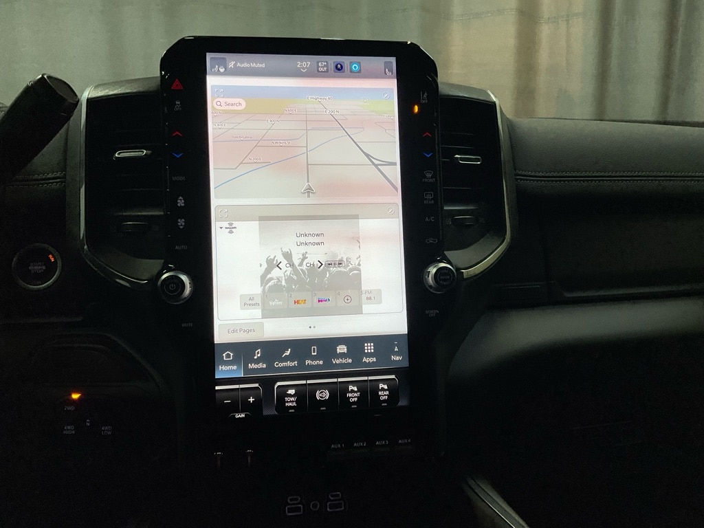 2026 RAM 3500 Laramie - Photo 12