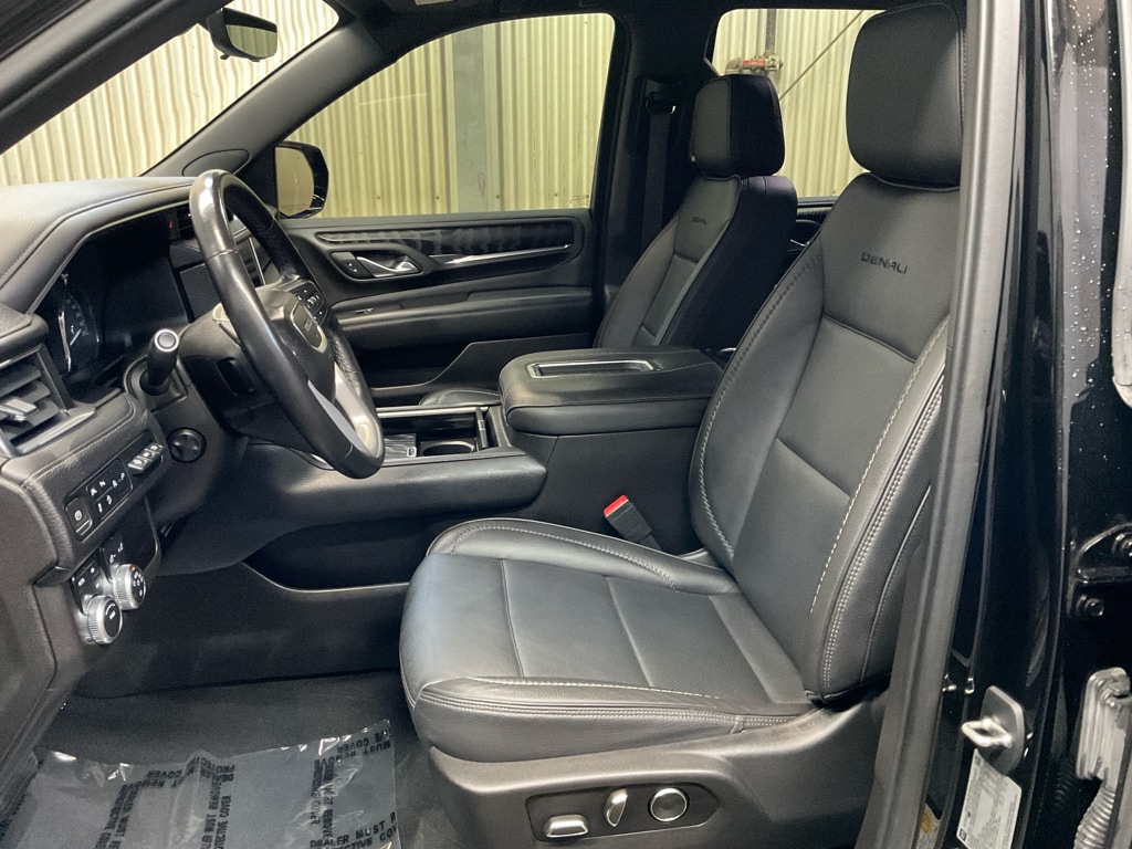 2021 GMC Yukon Denali - Photo 10
