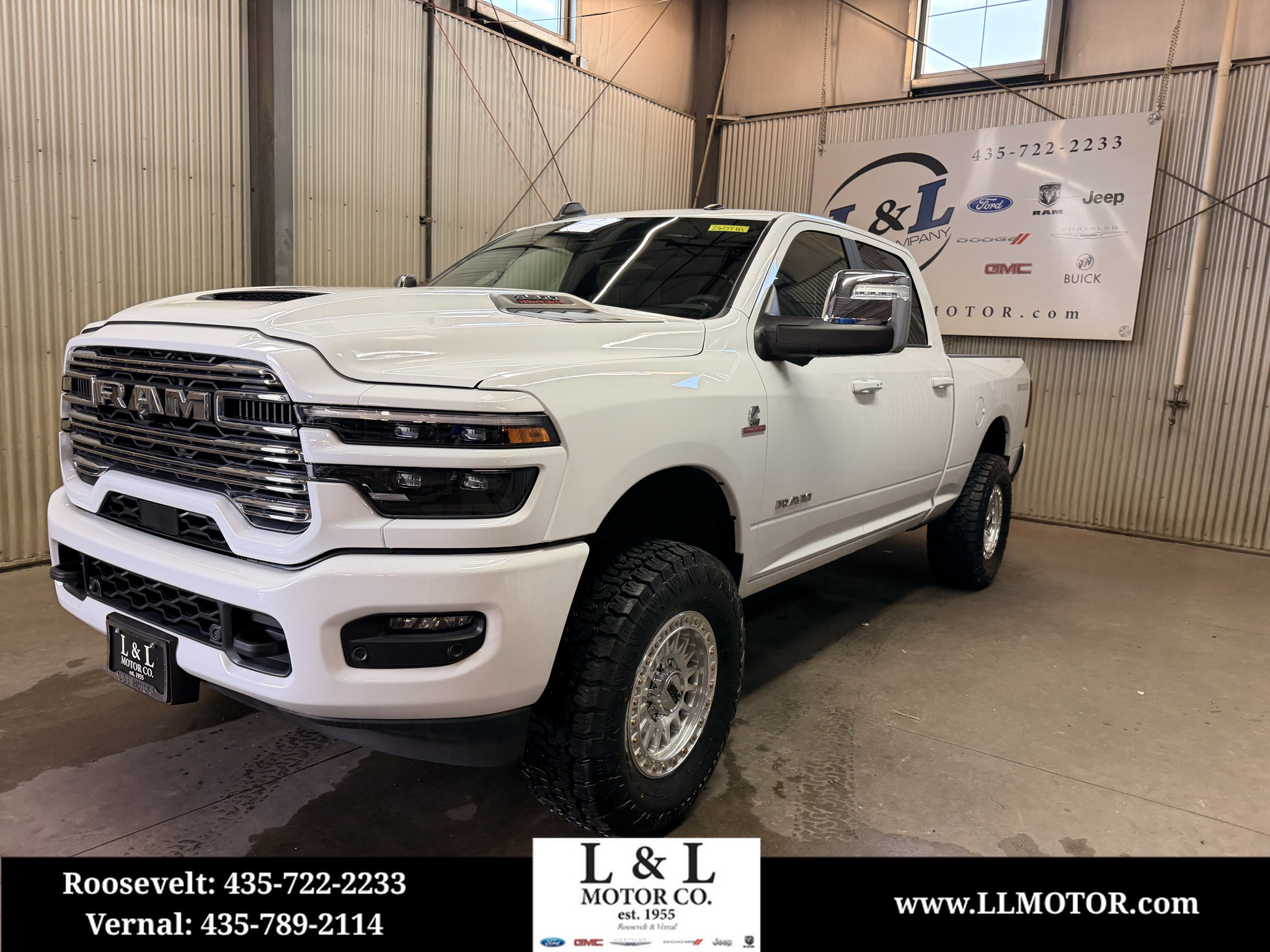 2026 Ram 3500 LARAMIE CREW CAB 4X4 6'4 BOX Pickup