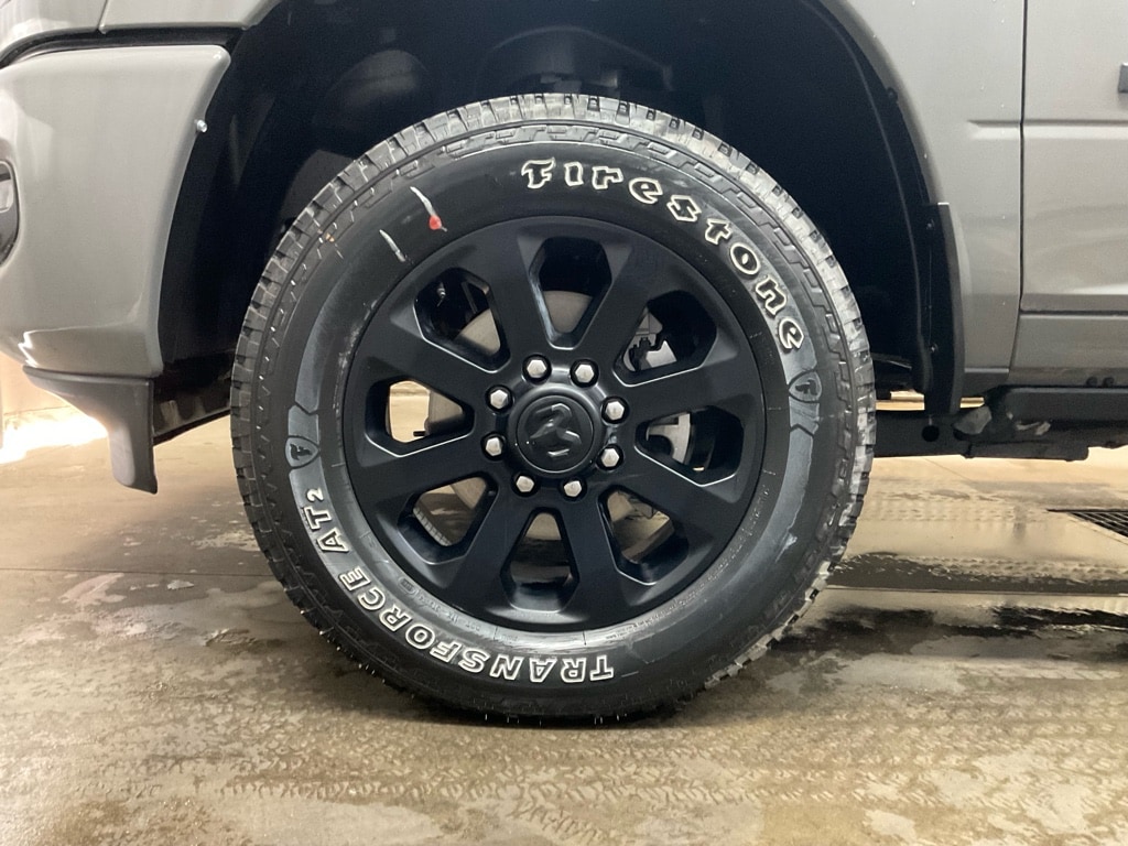 2026 RAM 3500 Laramie - Photo 7