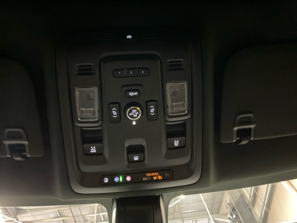 2021 GMC Yukon Denali - Photo 14