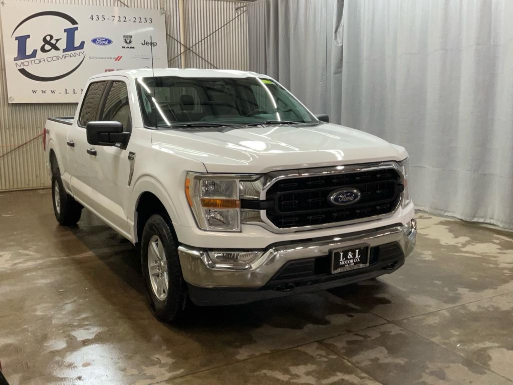 2022 Ford F-150 XLT photo 2