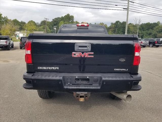 2018 GMC Sierra 2500HD Denali 13