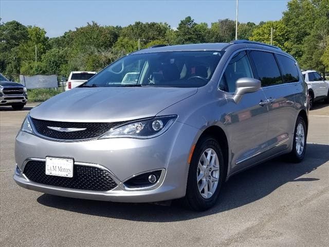 2020 Chrysler Pacifica Touring L 14