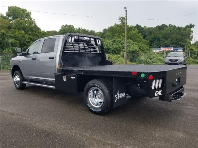 2024 Ram 3500 Chassis Cab 3500 TRADESMAN CREW CAB CHASSIS 4X4 60 CA 5