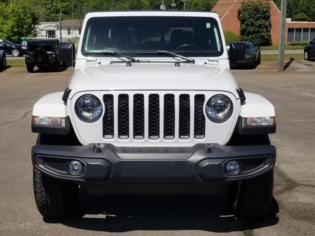 2021 Jeep Gladiator Sport S 11