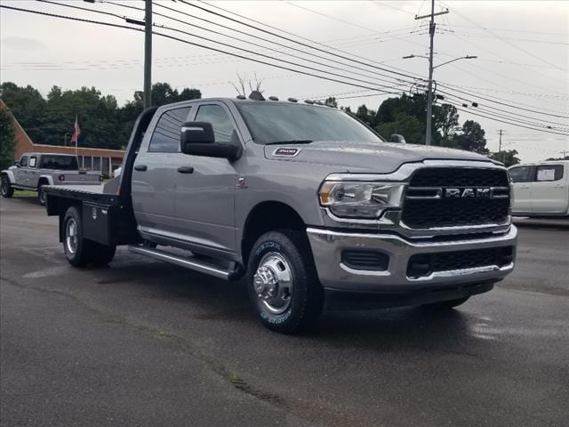 2024 Ram 3500 Chassis Cab 3500 TRADESMAN CREW CAB CHASSIS 4X4 60 CA 2