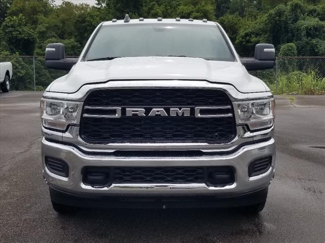 2024 Ram 3500 TRADESMAN CREW CAB 4X4 8 BOX 4