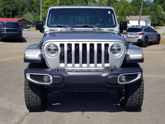 2020 Jeep Gladiator Overland 11