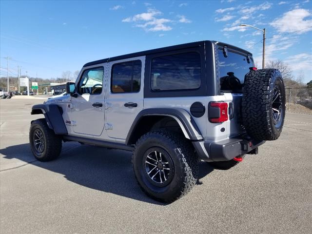 2024 Jeep Wrangler 4-DOOR RUBICON 3