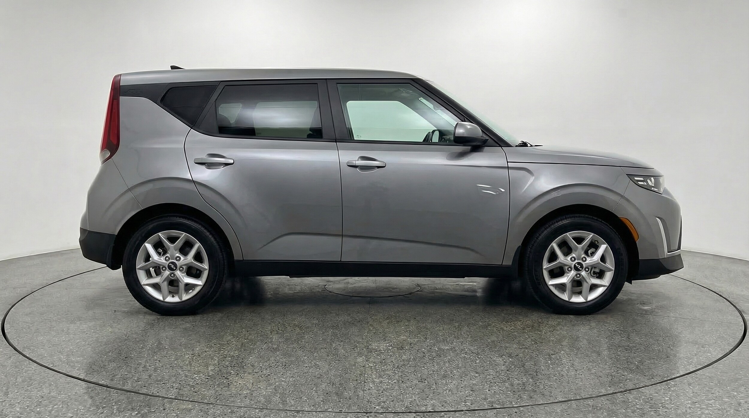 Thumbnail: 2025 Kia Soul - 8