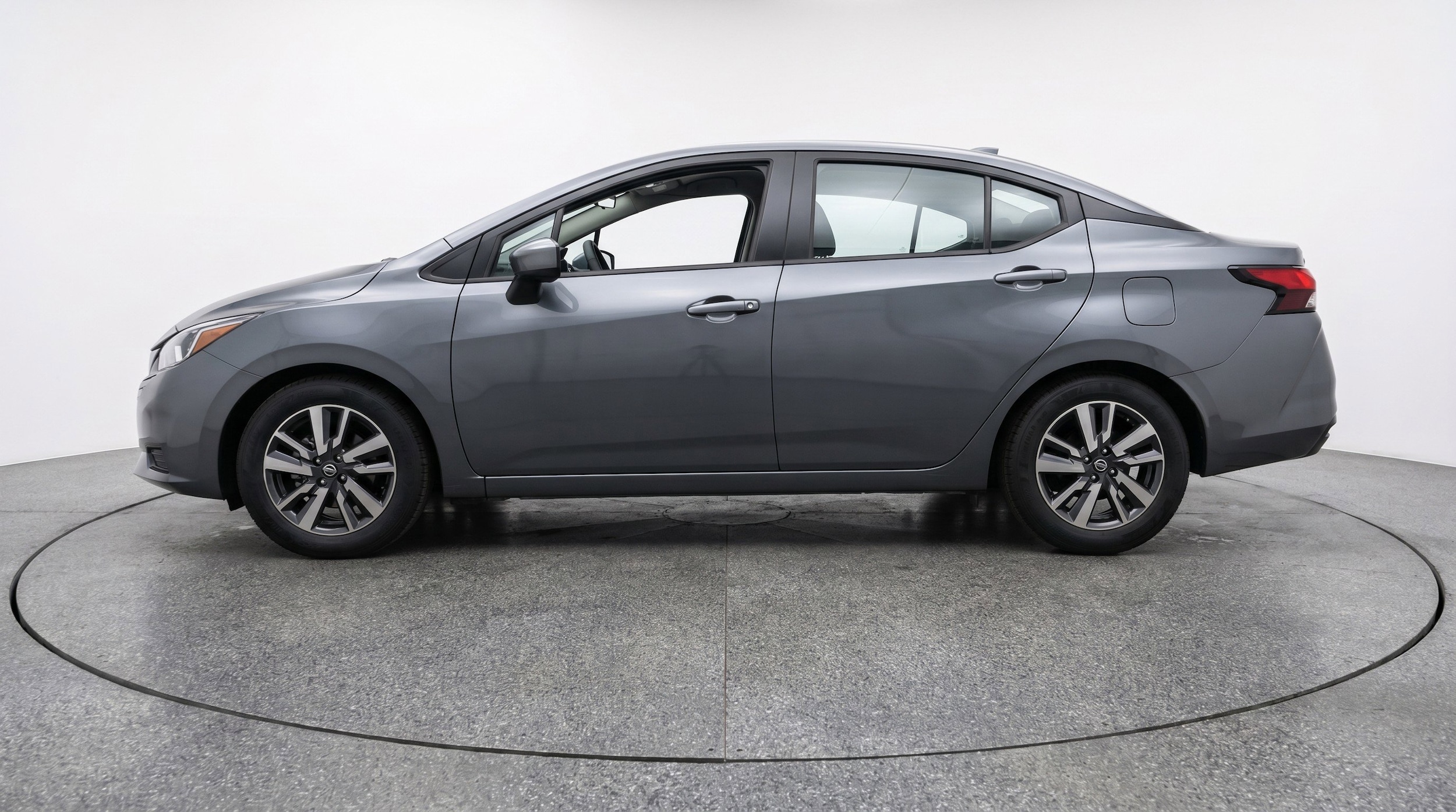 Thumbnail: 2025 Nissan Versa - 5