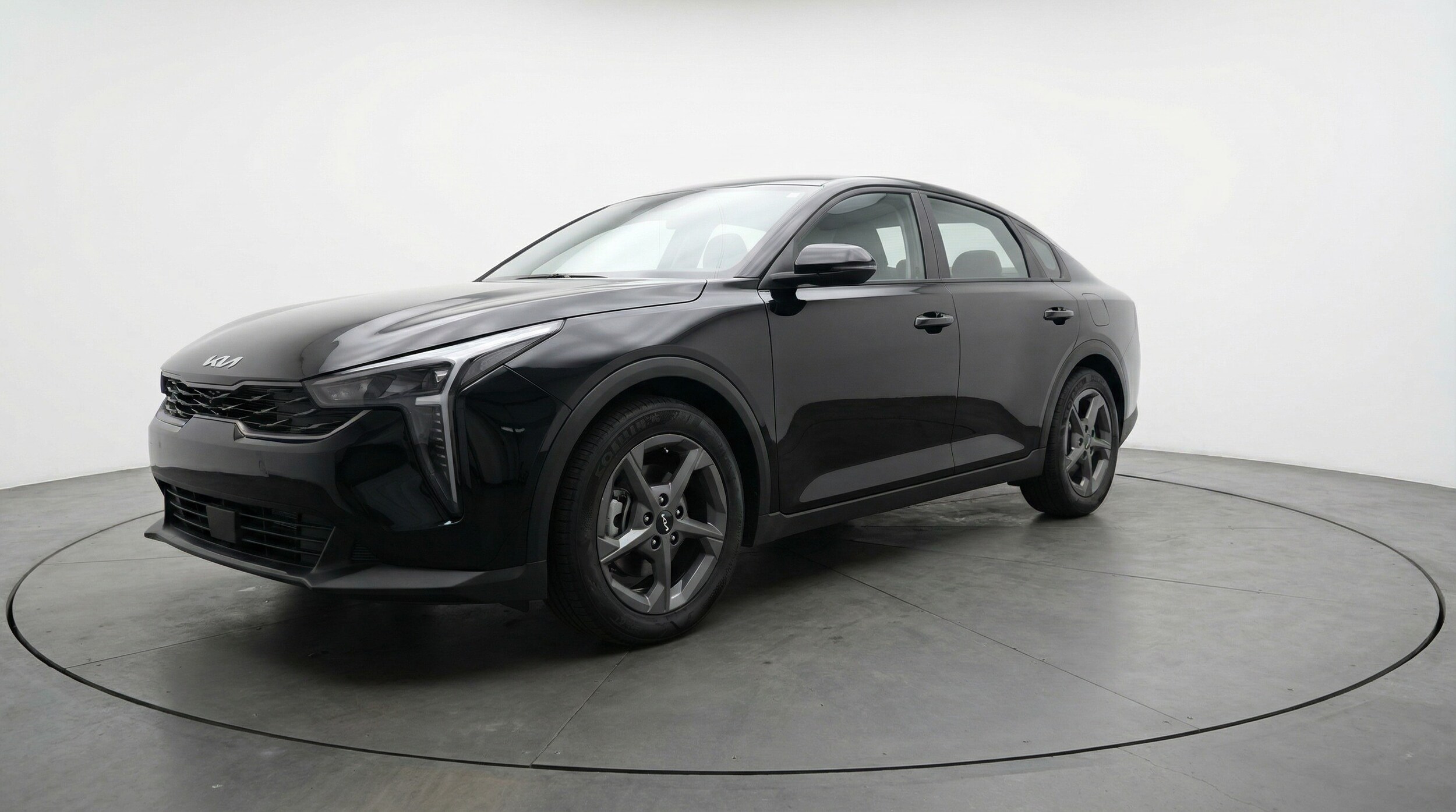 Thumbnail: 2025 Kia K4 - 3