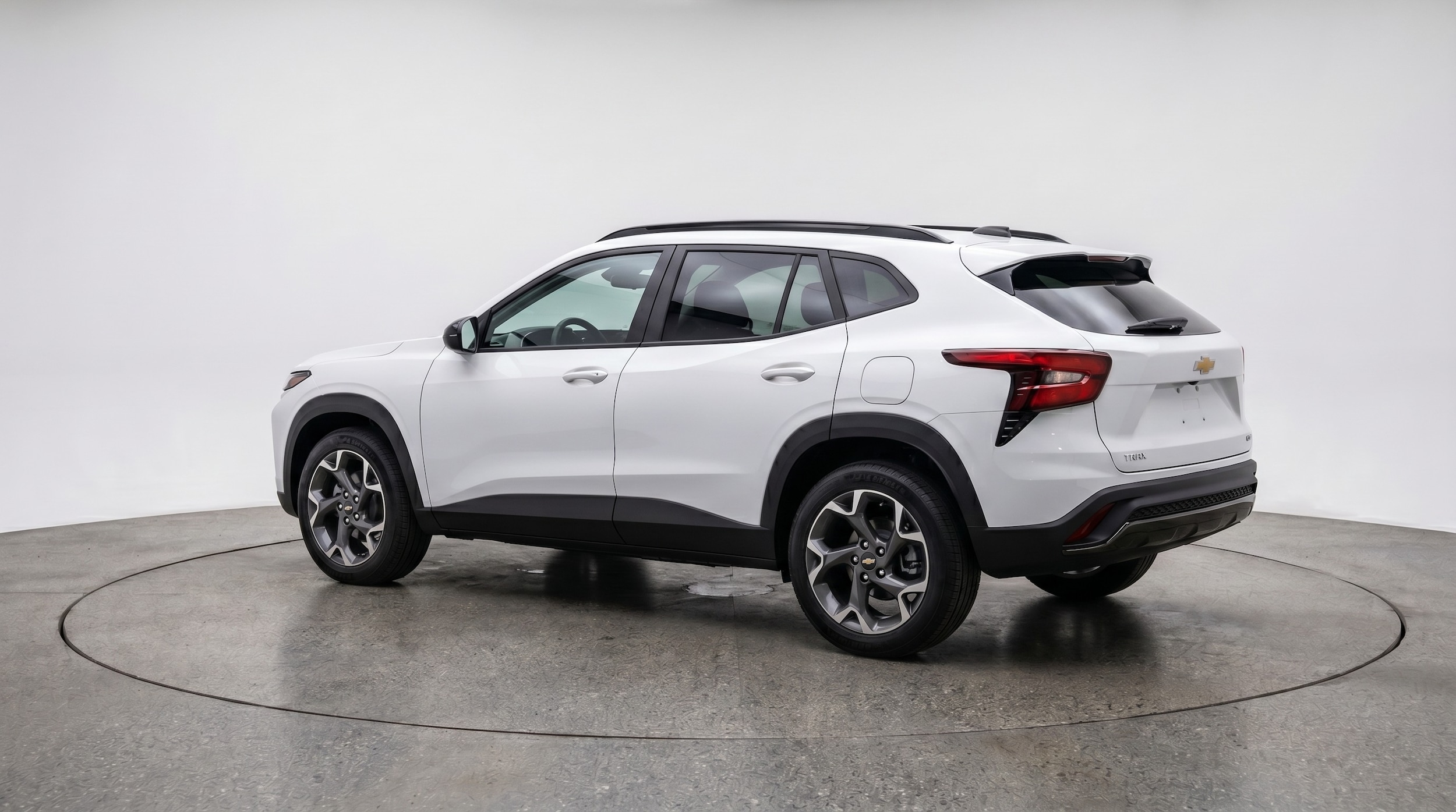 Thumbnail: 2025 Chevrolet Trax - 5