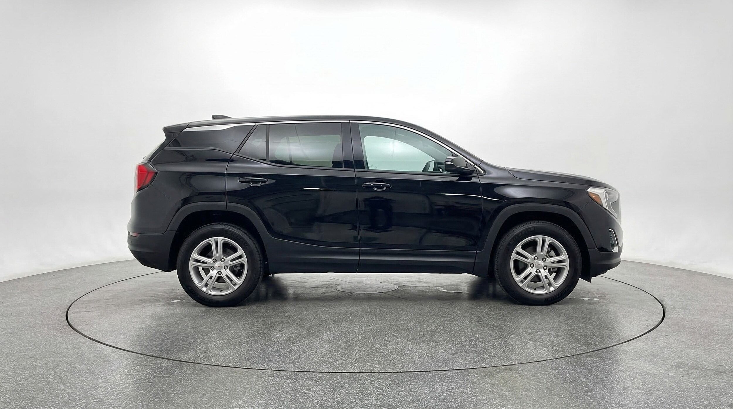 Thumbnail: 2024 GMC Terrain - 8