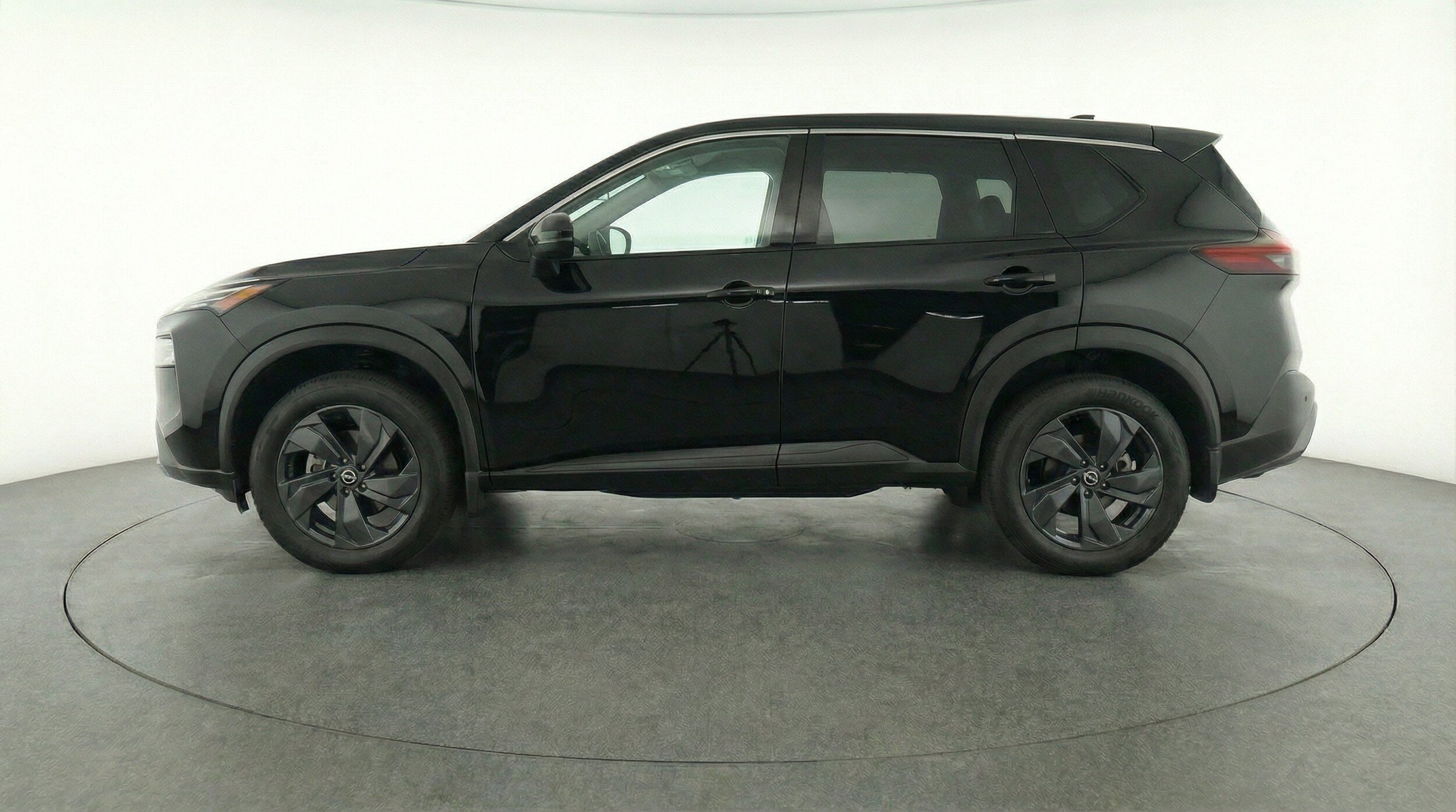 Thumbnail: 2026 Nissan Rogue - 5