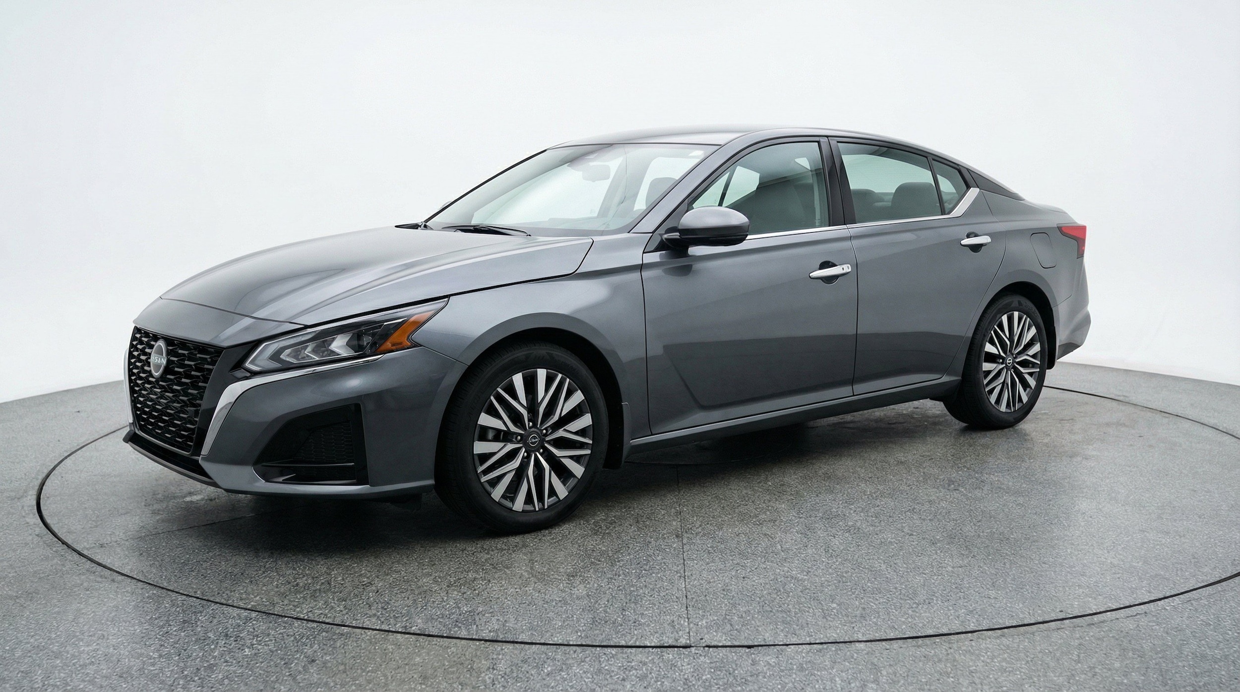 Thumbnail: 2025 Nissan Altima - 3
