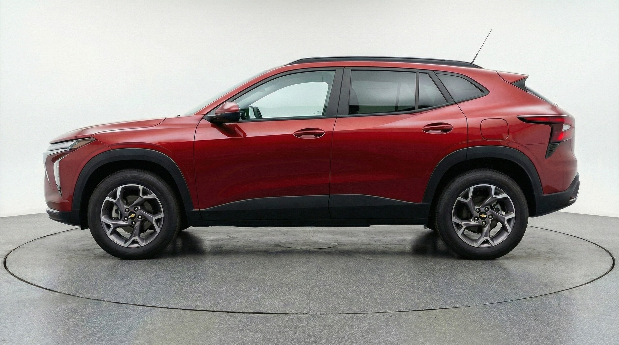 Thumbnail: 2025 Chevrolet Trax - 4