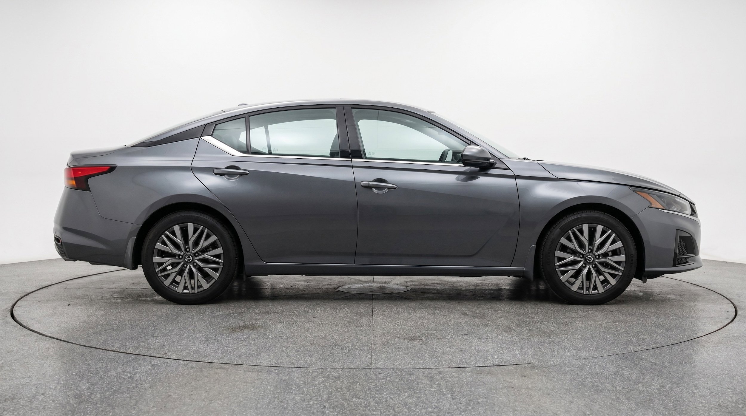 Thumbnail: 2025 Nissan Altima - 8