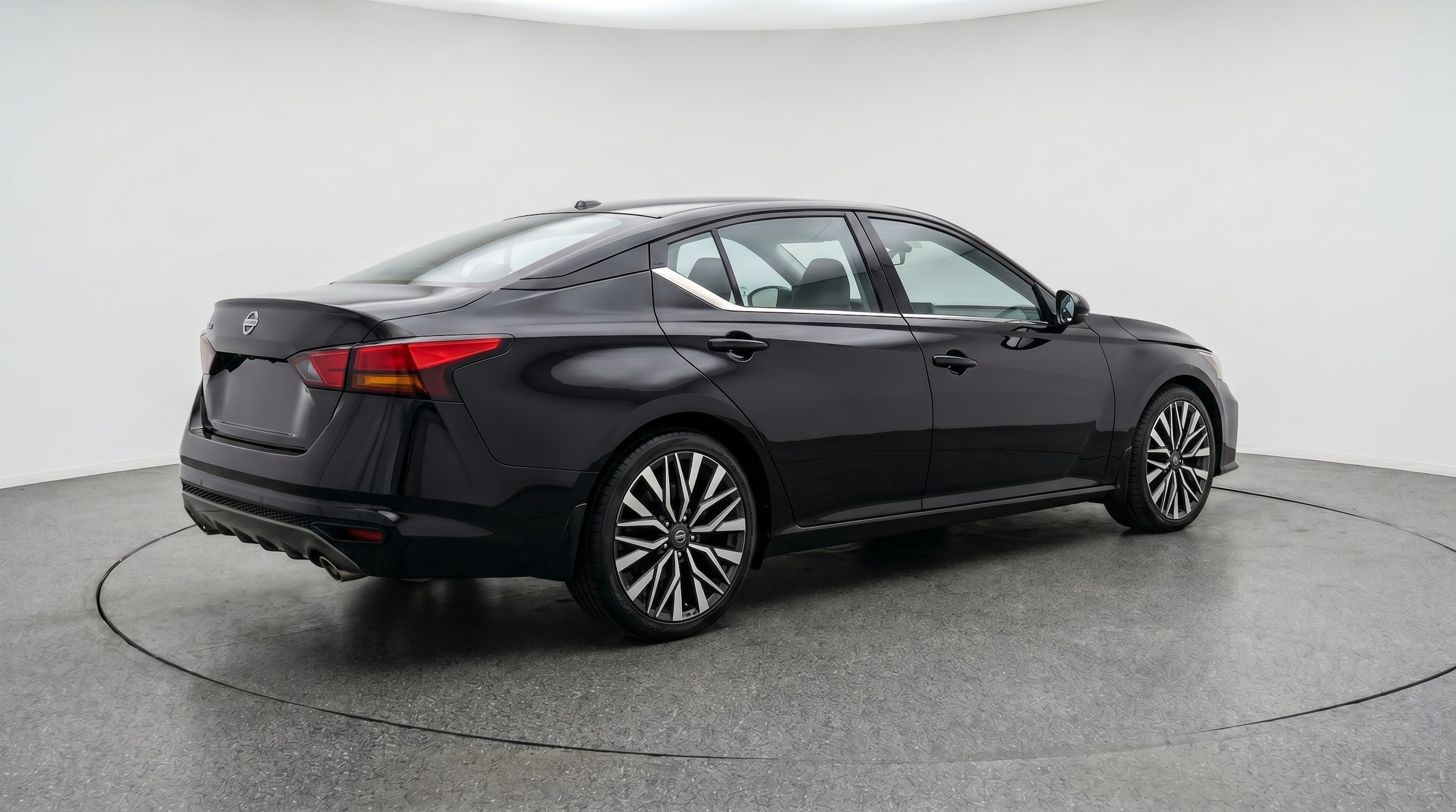 Thumbnail: 2025 Nissan Altima - 7