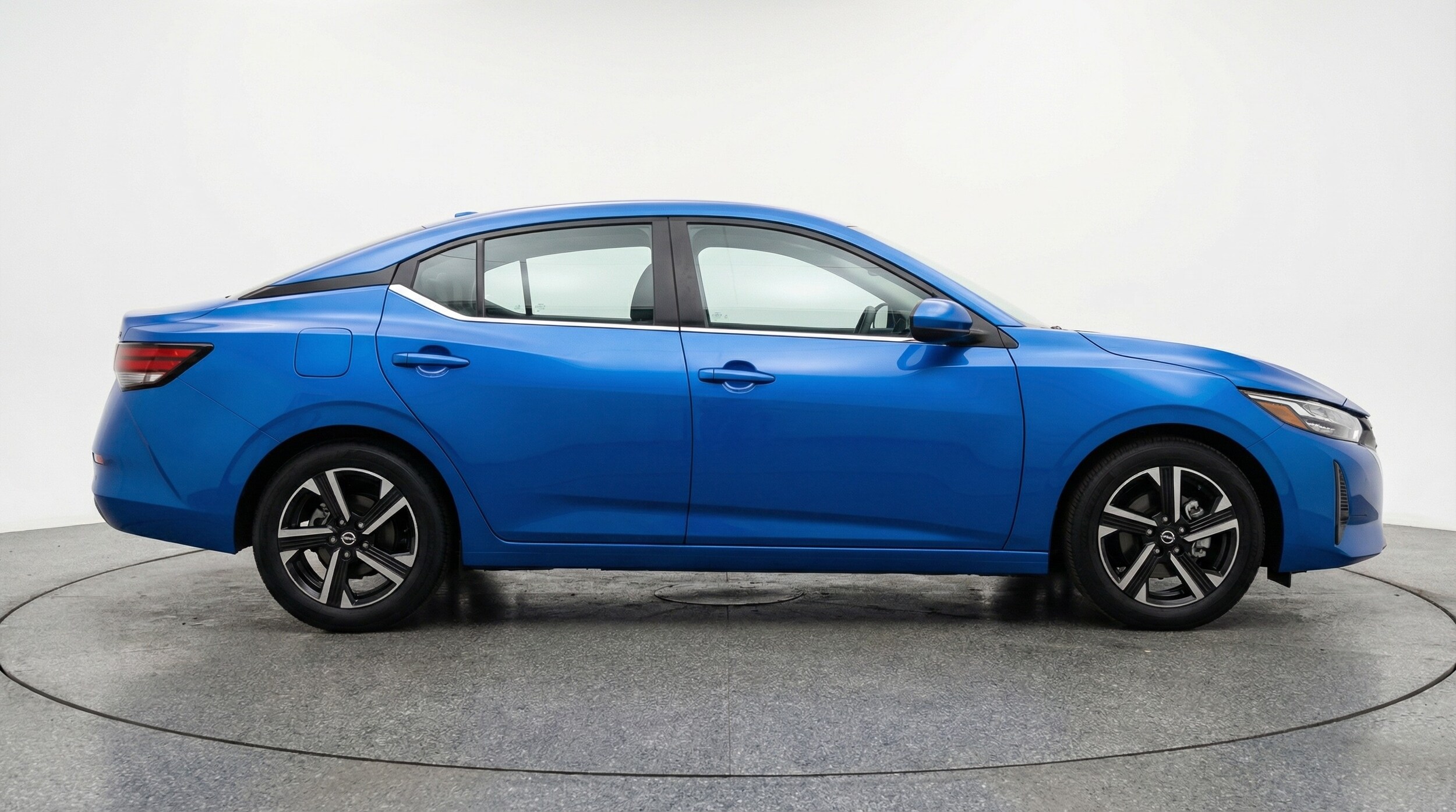 Thumbnail: 2025 Nissan Sentra - 8