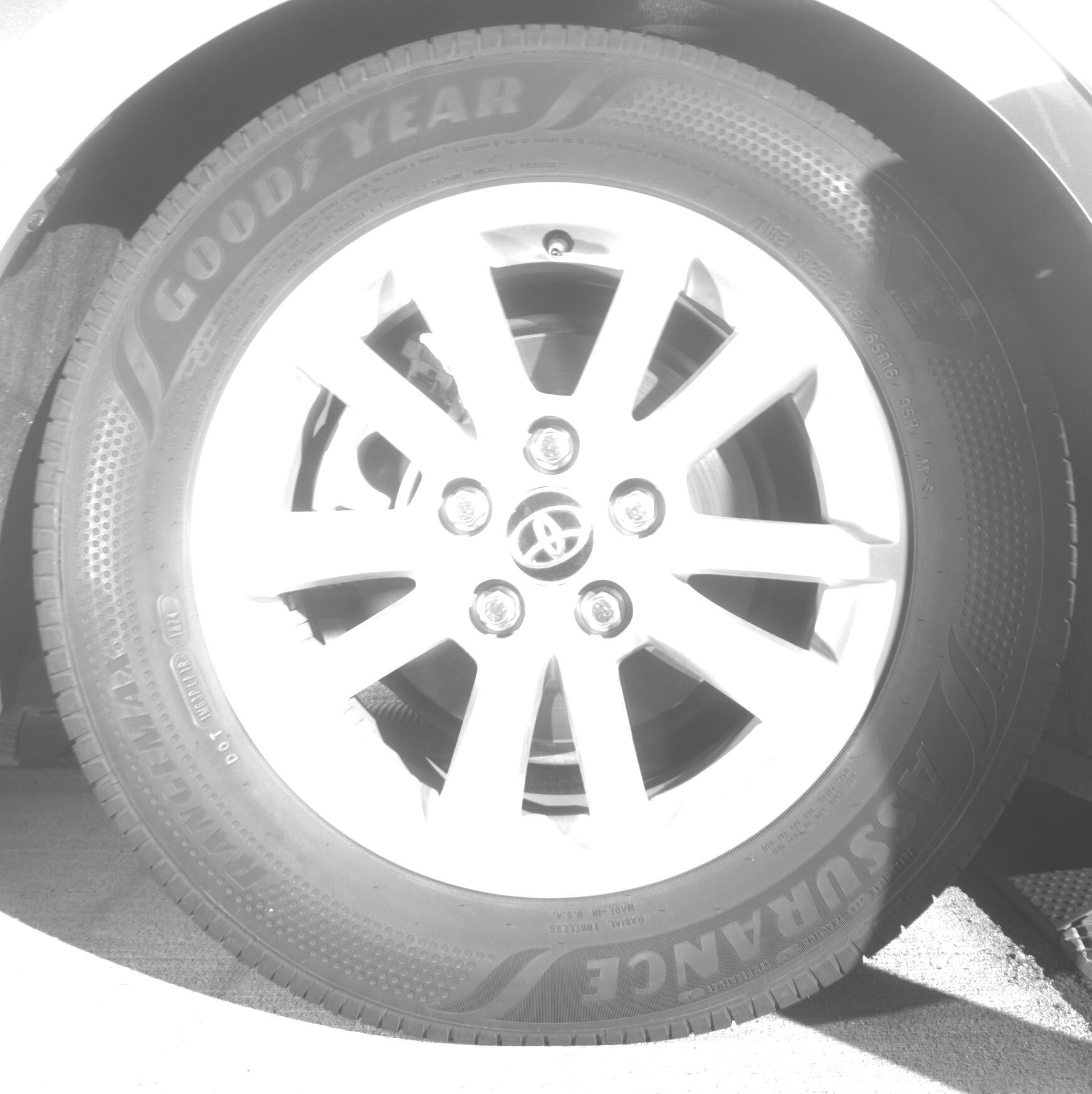 Thumbnail: 2025 Toyota Camry - 12