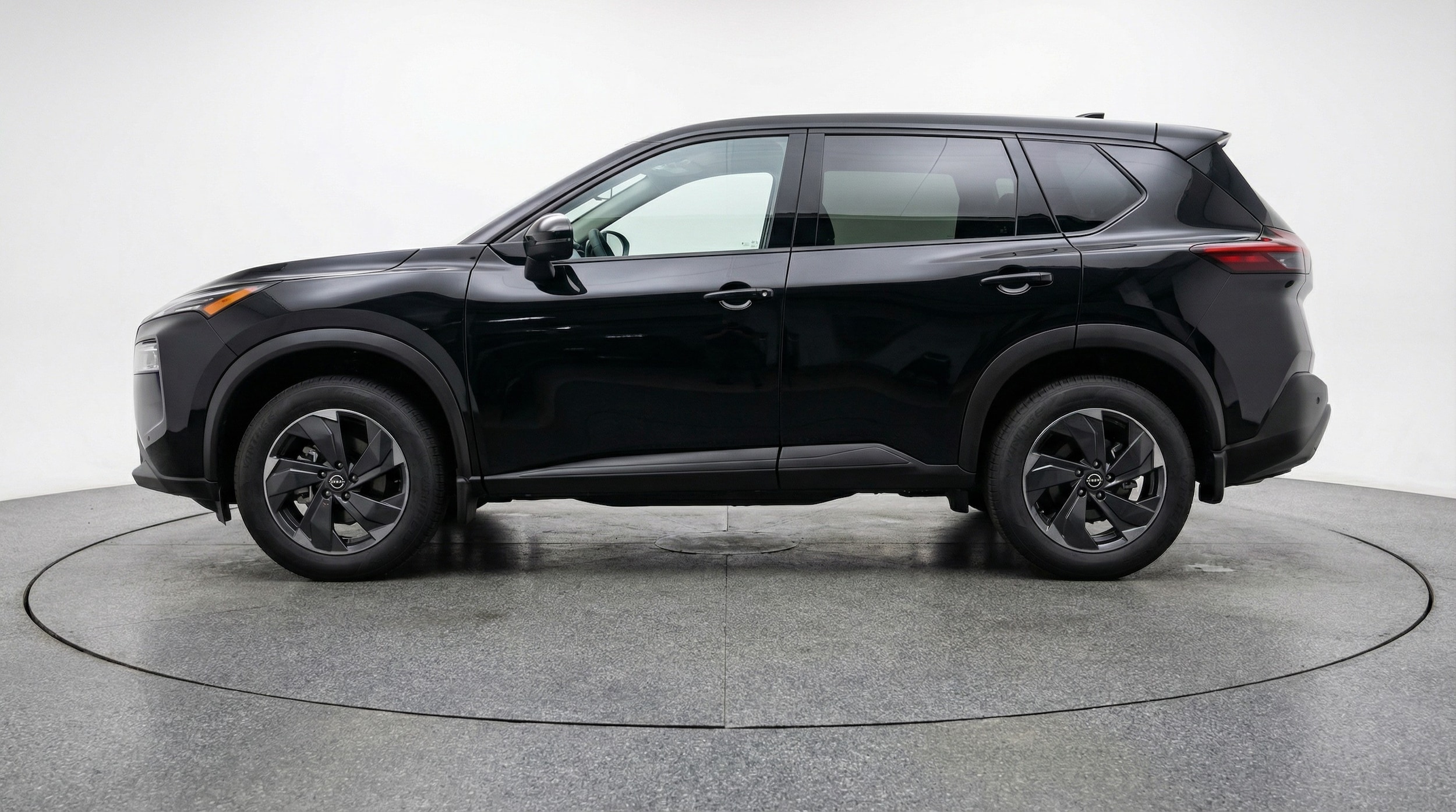 Thumbnail: 2025 Nissan Rogue - 4
