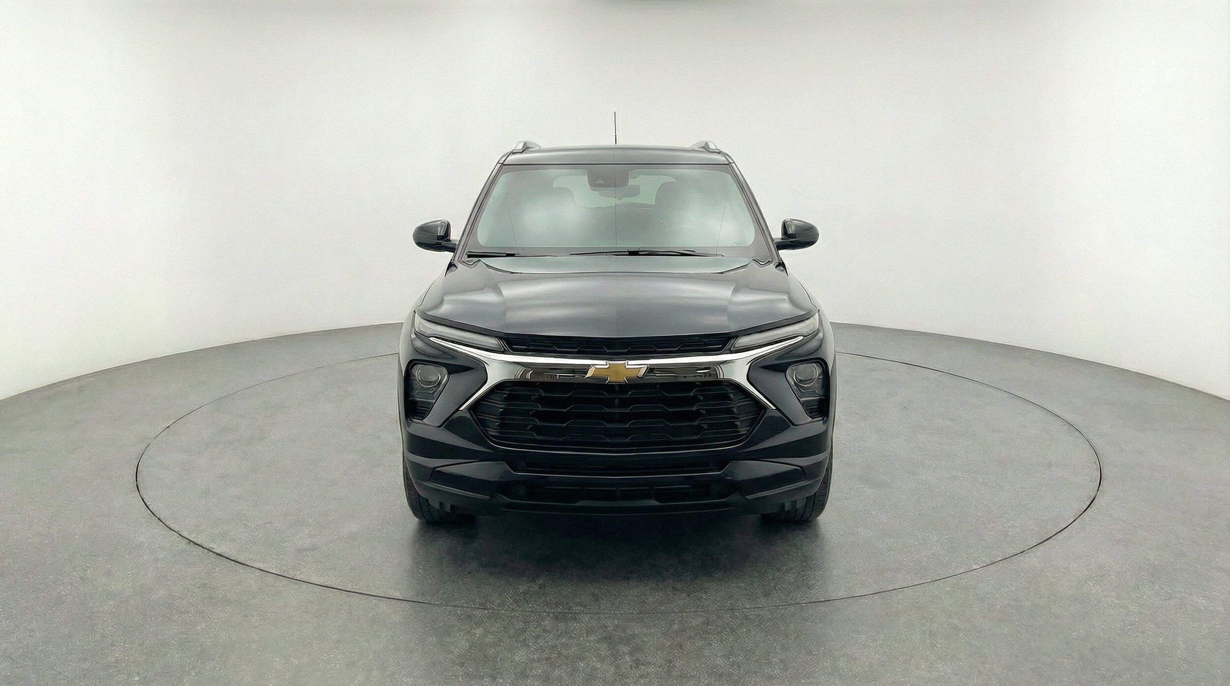 Thumbnail: 2025 Chevrolet TrailBlazer - 2