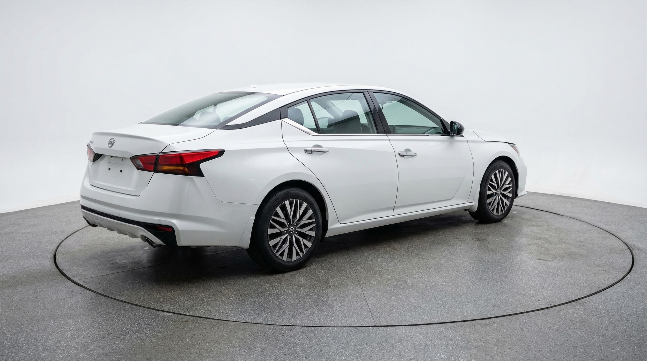 Thumbnail: 2025 Nissan Altima - 7