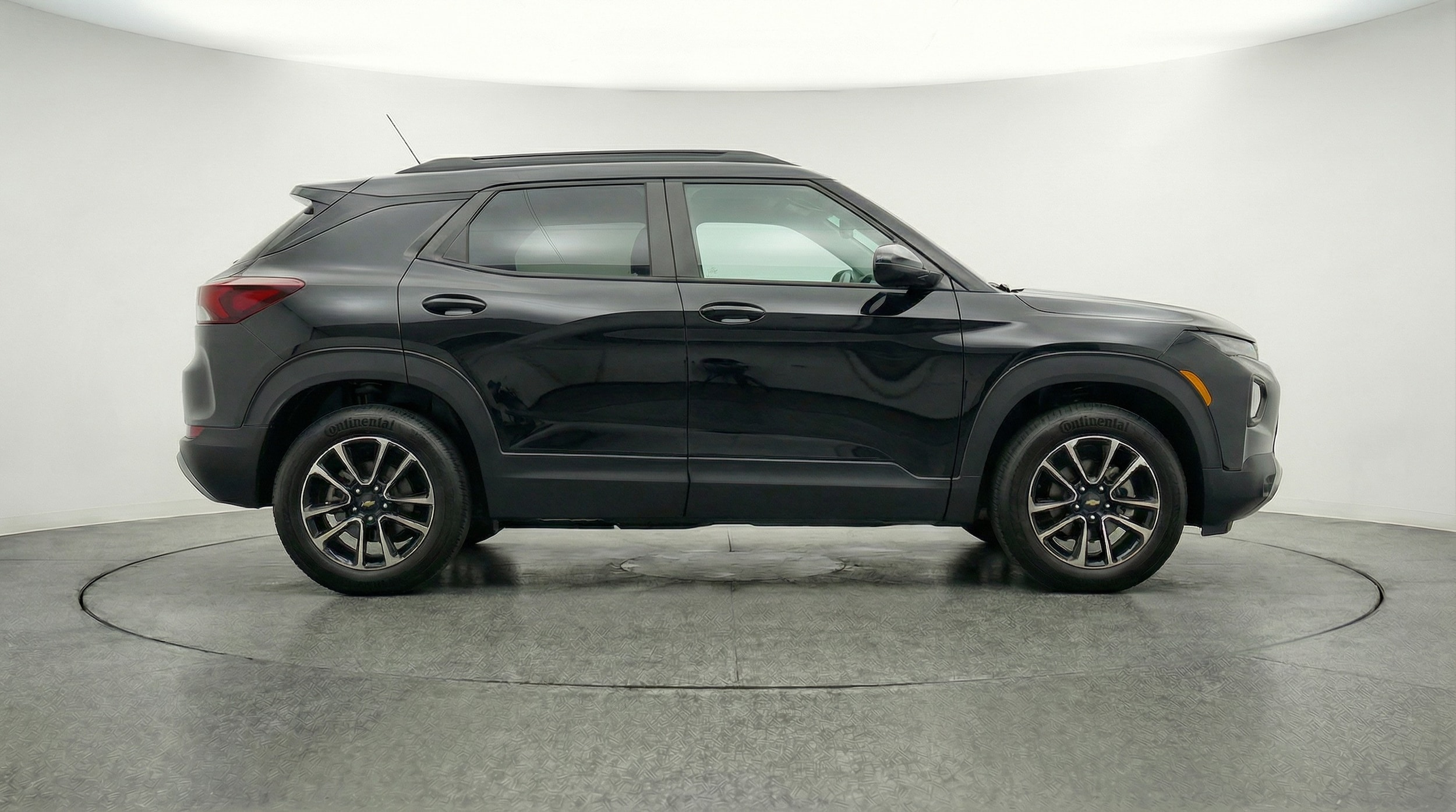 Thumbnail: 2025 Chevrolet TrailBlazer - 8