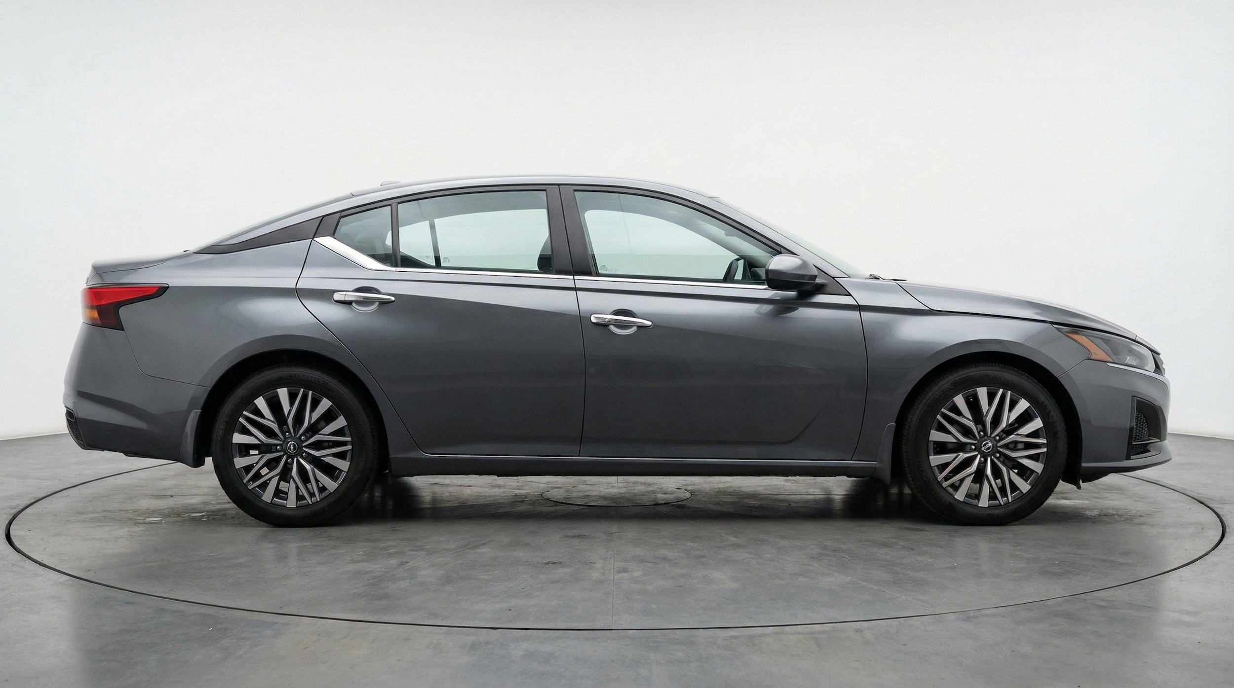 Thumbnail: 2025 Nissan Altima - 11