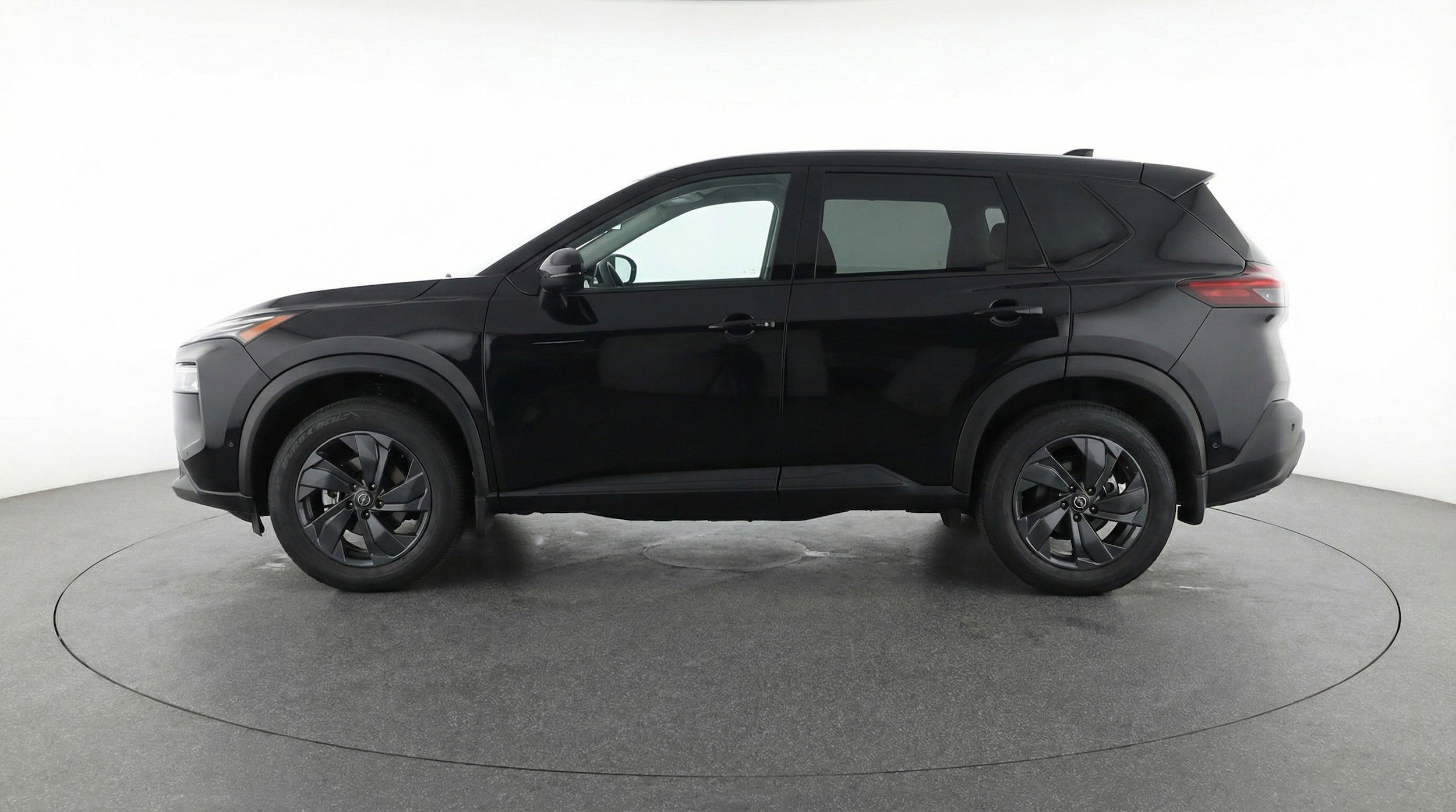 Thumbnail: 2025 Nissan Rogue - 5