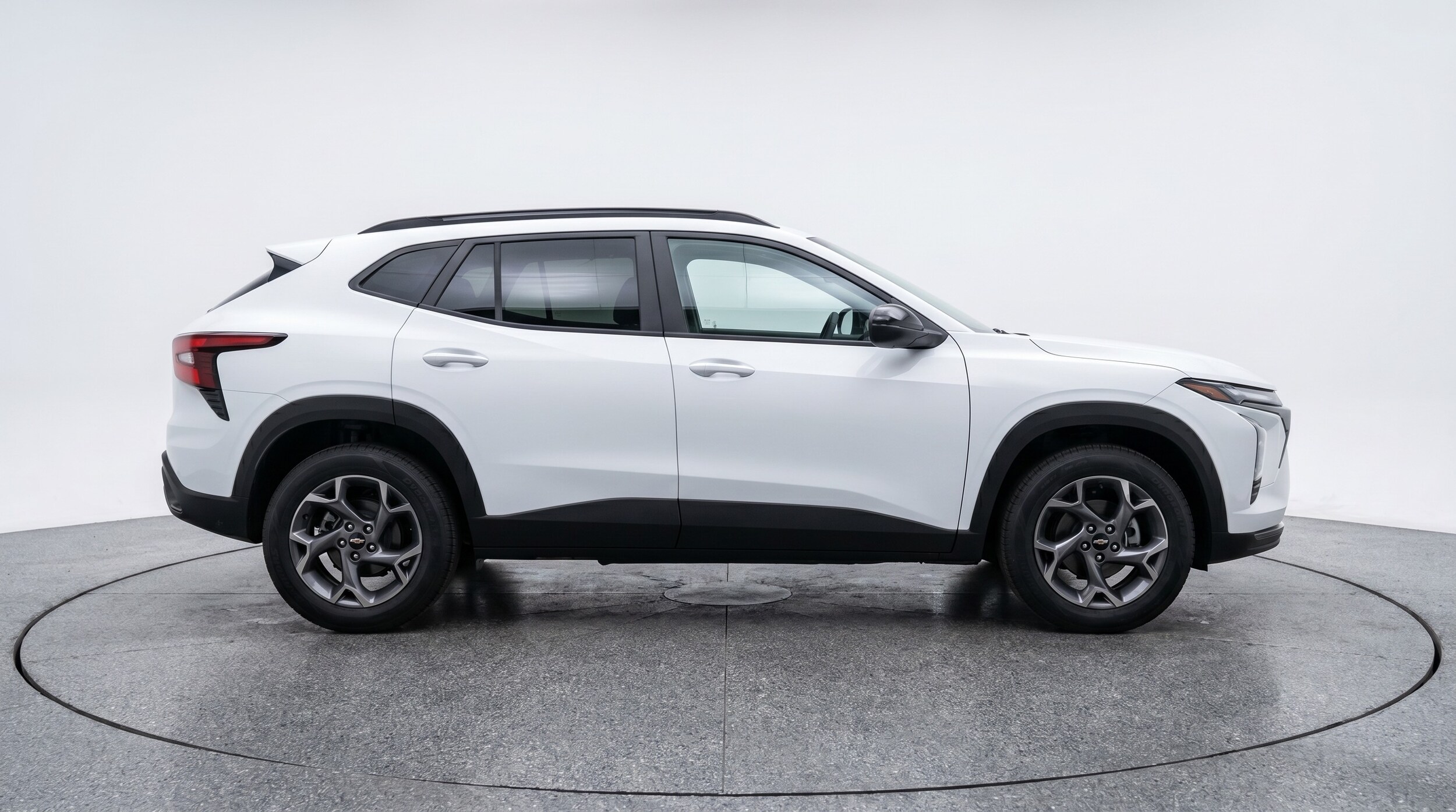 Thumbnail: 2025 Chevrolet Trax - 8