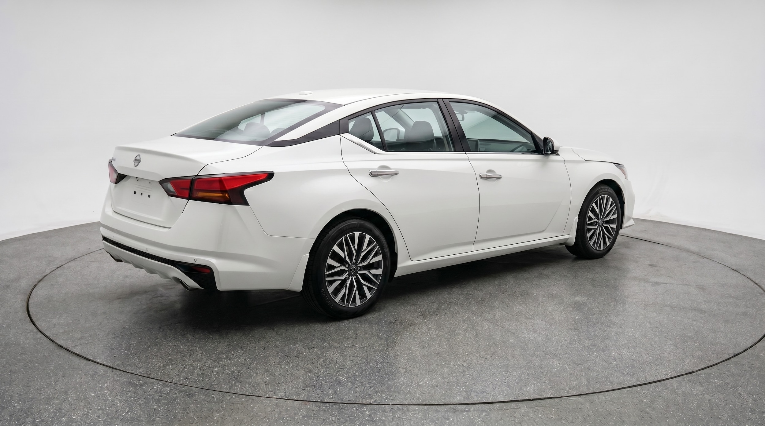 Thumbnail: 2025 Nissan Altima - 7