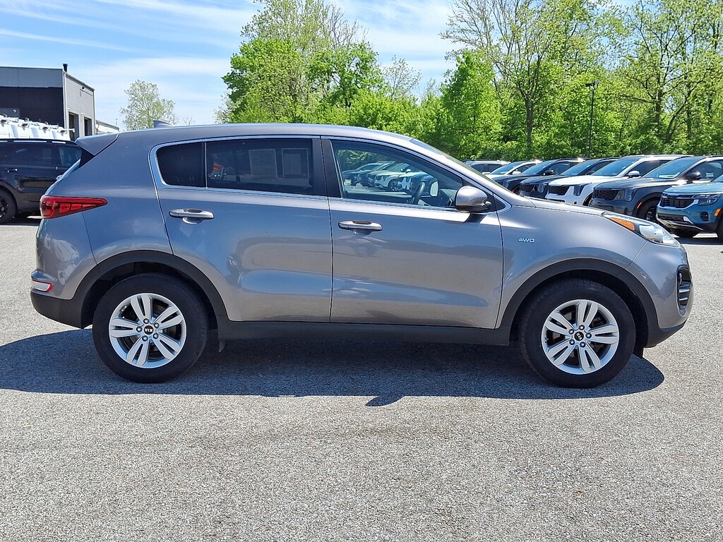Used 2017 Kia Sportage LX Sport Utility